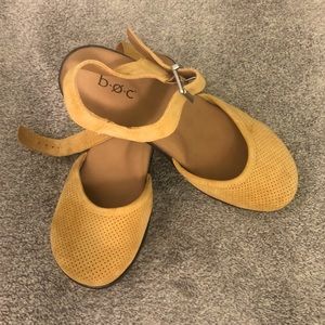 Boc clogs size 7